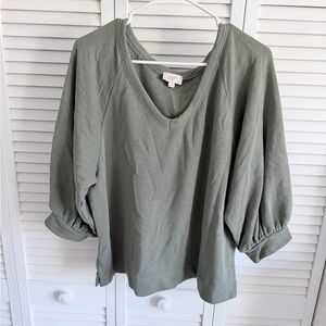 Loft 3/4 Sleeve Sweatshirt